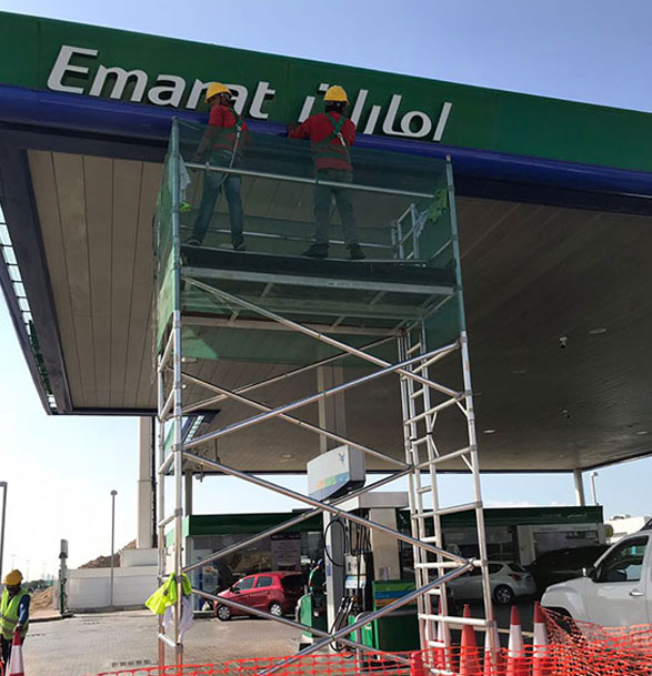 Maintenance at Emarat